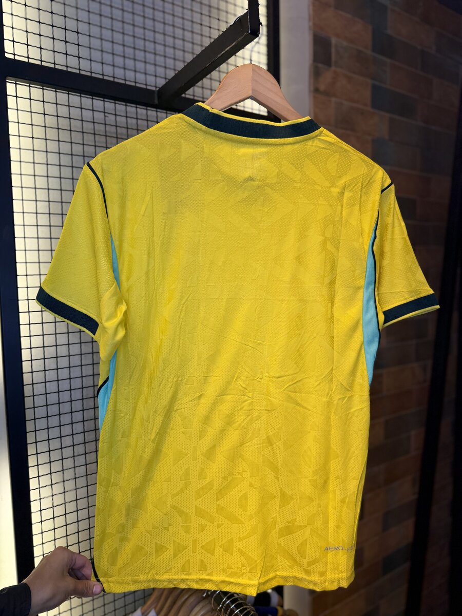 Camisa Brasil Home 2024 Amarela — costas